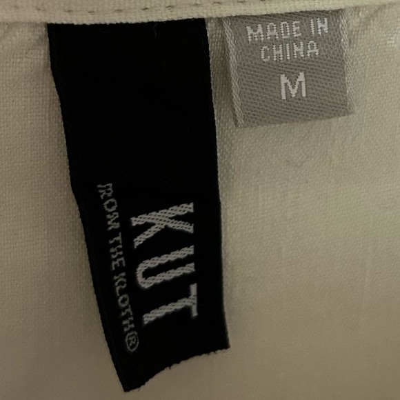 $99 KUT From the Kloth Short Sleeve Button Down Romper Medium White stretchy - Picture 5 of 7